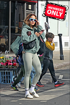Celebrity Photo: Rita Ora
2183x3274 2.5 mb
Viewed 0 times
@BestEyeCandy.com