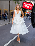 Celebrity Photo: Blake Lively
2716x3500 3.2 mb
Viewed 1 time
@BestEyeCandy.com