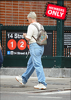 Celebrity Photo: Pink
2408x3371 4.3 mb
Viewed 1 time
@BestEyeCandy.com