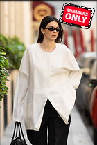 Celebrity Photo: Kendall Jenner
2334x3500 2.0 mb
Viewed 0 times
@BestEyeCandy.com