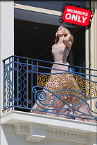 Celebrity Photo: Elle Fanning
1644x2467 2.3 mb
Viewed 2 times
@BestEyeCandy.com