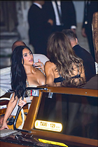 Celebrity Photo: Kimberly Kardashian
667x1000 101 kb
Viewed 7 times
@BestEyeCandy.com