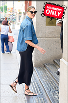 Celebrity Photo: Karlie Kloss
2333x3500 2.9 mb
Viewed 1 time
@BestEyeCandy.com