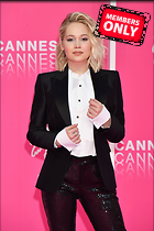 Kelli Berglund day four of the 2nd Canneseries International Series Festival in Cannes France 08.04..20.2019
5209x7813 3.0 mb
Viewed 1 time
@BestEyeCandy.com