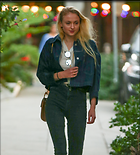 Celebrity Photo: Sophie Turner
2712x3000 1.1 mb
Viewed 3 times
@BestEyeCandy.com