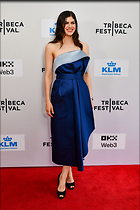 Celebrity Photo: Alexandra Daddario
1200x1800 199 kb
Viewed 35 times
@BestEyeCandy.com
