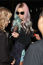 Celebrity Photo: Kesha Sebert
2400x3600 1,086 kb
Viewed 3 times
@BestEyeCandy.com