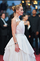 Celebrity Photo: Jennifer Lawrence
7 Photos
Photoset #706798
@BestEyeCandy.com