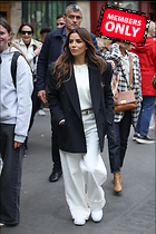 Celebrity Photo: Eva Longoria
2332x3500 3.0 mb
Viewed 0 times
@BestEyeCandy.com