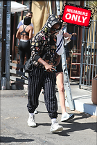 Kendall Jenner candids At Croft Alley restaurant in West 05.03..20.2020
2200x3300 2.9 mb
Viewed 1 time
@BestEyeCandy.com
