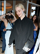 Celebrity Photo: Elle Fanning
1200x1599 281 kb
Viewed 6 times
@BestEyeCandy.com