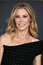 Celebrity Photo: Julie Bowen
1365x2048   1,046 kb
Viewed 29 times
@BestEyeCandy.com