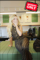 Celebrity Photo: Sabrina Carpenter
2937x4403   2.1 mb
Viewed 3 times
@BestEyeCandy.com