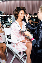 Celebrity Photo: Lily Aldridge
1365x2048 1,041 kb
Viewed 6 times
@BestEyeCandy.com