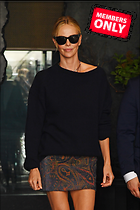 Celebrity Photo: Charlize Theron
1858x2787 2.0 mb
Viewed 1 time
@BestEyeCandy.com