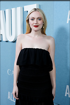 Celebrity Photo: Dakota Fanning
1365x2048 732 kb
Viewed 7 times
@BestEyeCandy.com