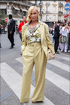 Celebrity Photo: Emmanuelle Beart
1200x1800 329 kb
Viewed 5 times
@BestEyeCandy.com