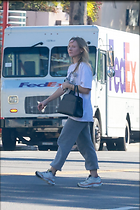 Celebrity Photo: Kristen Bell
1302x1953 1,061 kb
Viewed 6 times
@BestEyeCandy.com