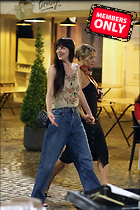 Celebrity Photo: Dakota Johnson
2333x3500 3.5 mb
Viewed 1 time
@BestEyeCandy.com