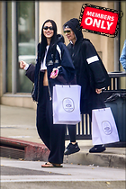 Celebrity Photo: Lisa Rinna
1966x2949 1.5 mb
Viewed 0 times
@BestEyeCandy.com