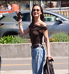 Celebrity Photo: Bella Hadid
1922x2048 1.2 mb
Viewed 12 times
@BestEyeCandy.com