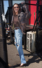 Celebrity Photo: Bella Hadid
1279x2048 1.4 mb
Viewed 15 times
@BestEyeCandy.com