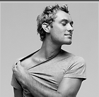 Celebrity Photo: Jude Law
1198x1182 182 kb
Viewed 2 times
@BestEyeCandy.com