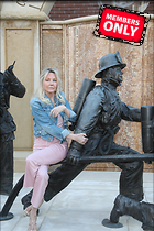 Celebrity Photo: Heather Locklear
2333x3500 2.2 mb
Viewed 0 times
@BestEyeCandy.com