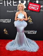 Celebrity Photo: Sabrina Carpenter
3197x4200   2.1 mb
Viewed 3 times
@BestEyeCandy.com