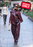 Celebrity Photo: Ashley Roberts
2052x2892 2.4 mb
Viewed 0 times
@BestEyeCandy.com