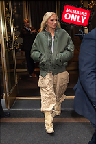 Celebrity Photo: Gwen Stefani
1414x2121 1.7 mb
Viewed 0 times
@BestEyeCandy.com