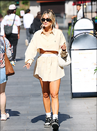 Celebrity Photo: Ashley Roberts
1328x1800   1,067 kb
Viewed 7 times
@BestEyeCandy.com