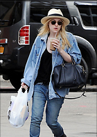 Celebrity Photo: Dakota Fanning
729x1024 247 kb
Viewed 6 times
@BestEyeCandy.com
