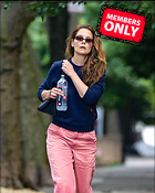 Celebrity Photo: Katie Holmes
1842x2302 2.6 mb
Viewed 1 time
@BestEyeCandy.com