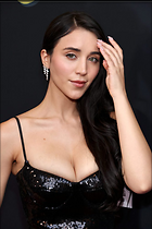 Celebrity Photo: Caylee Cowan
667x1000   65 kb
Viewed 22 times
@BestEyeCandy.com