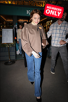 Celebrity Photo: Emma Stone
2334x3499 2.4 mb
Viewed 0 times
@BestEyeCandy.com