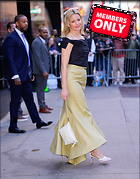 Celebrity Photo: Elizabeth Banks
2739x3500 3.2 mb
Viewed 0 times
@BestEyeCandy.com