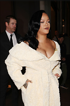 Celebrity Photo: Rihanna
1366x2048 741 kb
Viewed 4 times
@BestEyeCandy.com