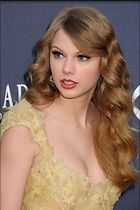 Celebrity Photo: Taylor Swift
2000x3000   859 kb
Viewed 9 times
@BestEyeCandy.com