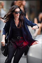 Celebrity Photo: Anne Hathaway
1321x1960 1.4 mb
Viewed 9 times
@BestEyeCandy.com