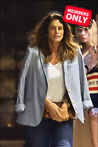 Celebrity Photo: Cindy Crawford
2200x3300 1.9 mb
Viewed 0 times
@BestEyeCandy.com