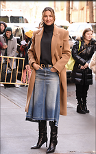 Celebrity Photo: Gisele Bundchen
3478x5569 1.2 mb
Viewed 5 times
@BestEyeCandy.com