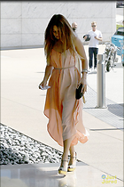 Celebrity Photo: Vanessa Hudgens
810x1214 350 kb
Viewed 3 times
@BestEyeCandy.com