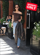 Celebrity Photo: Bella Hadid
2577x3500 2.3 mb
Viewed 1 time
@BestEyeCandy.com