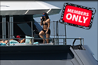 Celebrity Photo: Kylie Jenner
3300x2199 2.0 mb
Viewed 1 time
@BestEyeCandy.com