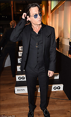 Celebrity Photo: Johnny Depp
634x1032 126 kb
Viewed 4 times
@BestEyeCandy.com