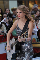 Celebrity Photo: Taylor Swift
3264x4896 1.3 mb
Viewed 4 times
@BestEyeCandy.com