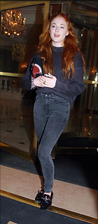 Celebrity Photo: Sophie Turner
1213x2774 909 kb
Viewed 5 times
@BestEyeCandy.com
