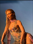 Celebrity Photo: Bella Hadid
10 Photos
Photoset #739907
@BestEyeCandy.com