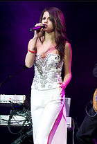 Celebrity Photo: Selena Gomez
1008x1500 1,096 kb
Viewed 7 times
@BestEyeCandy.com